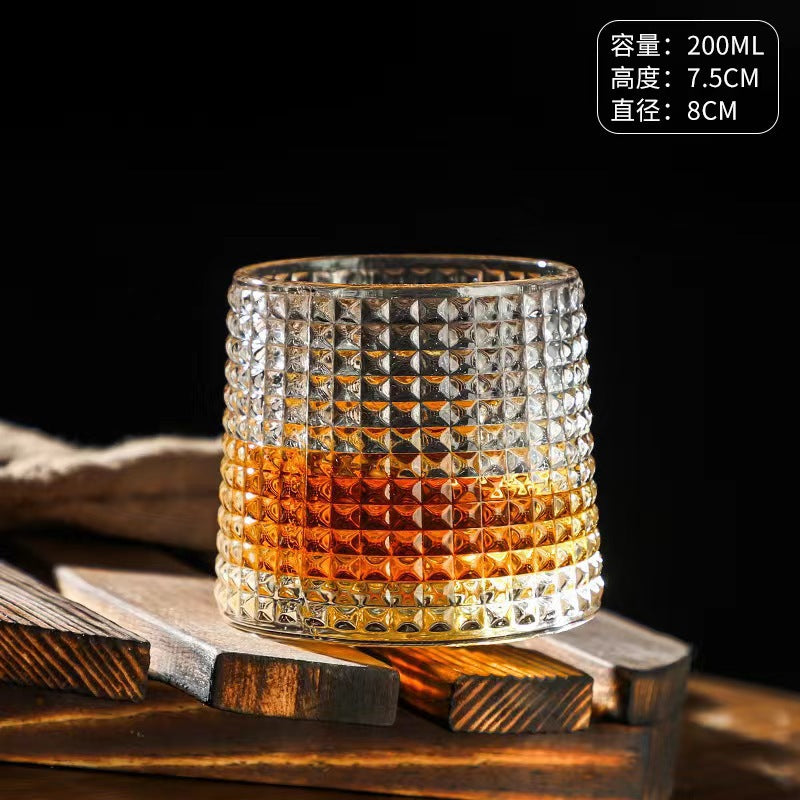 Good-looking ins-style glass, small wine glass, beer, whiskey, wine utensils, shaking mug, wedding celebration souvenir